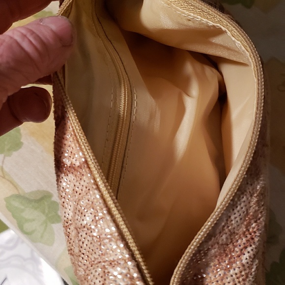 Small shoulder style purse brand new - Picture 8 of 8